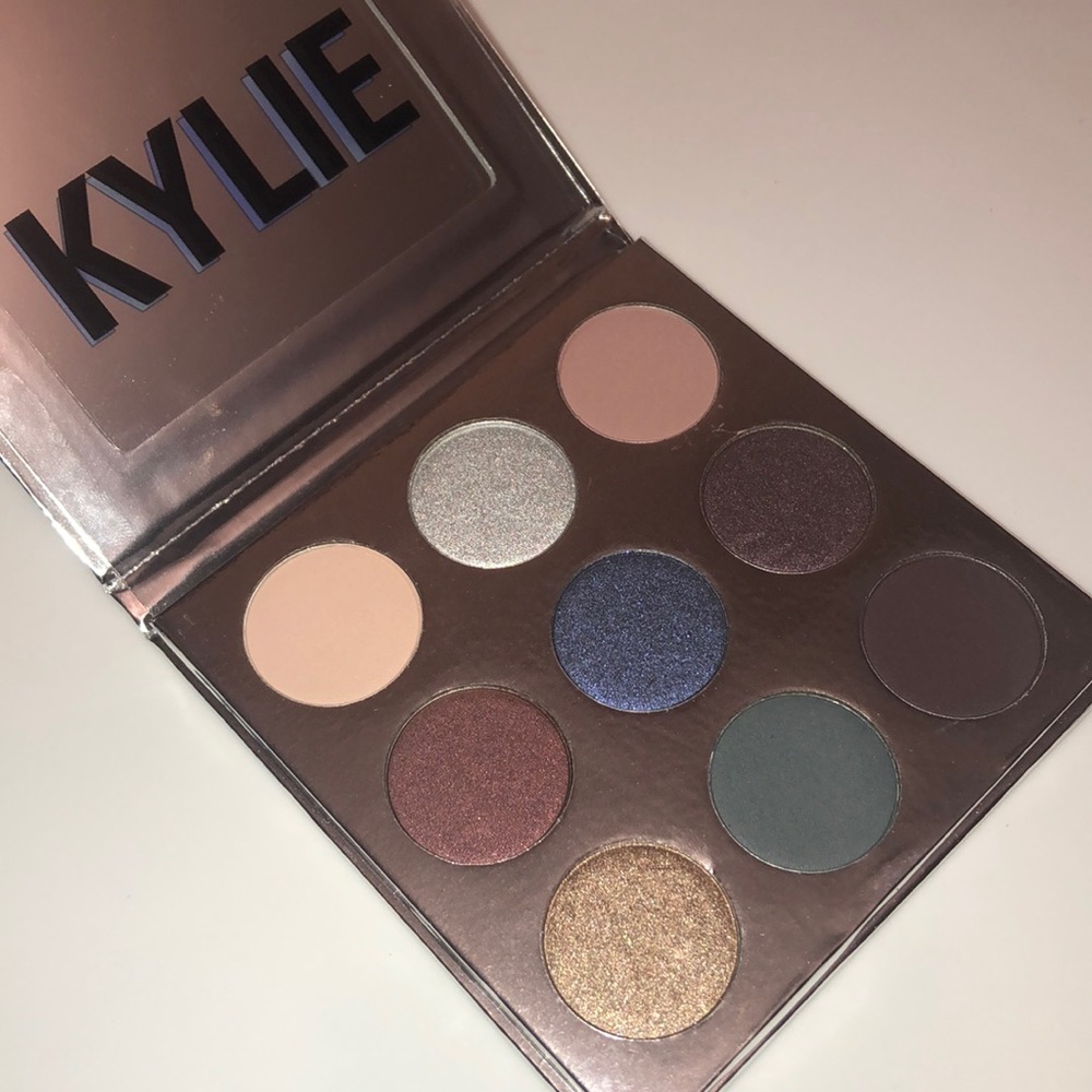 BRAND NEW Kylie Cosmetics Eyeshadow Palette